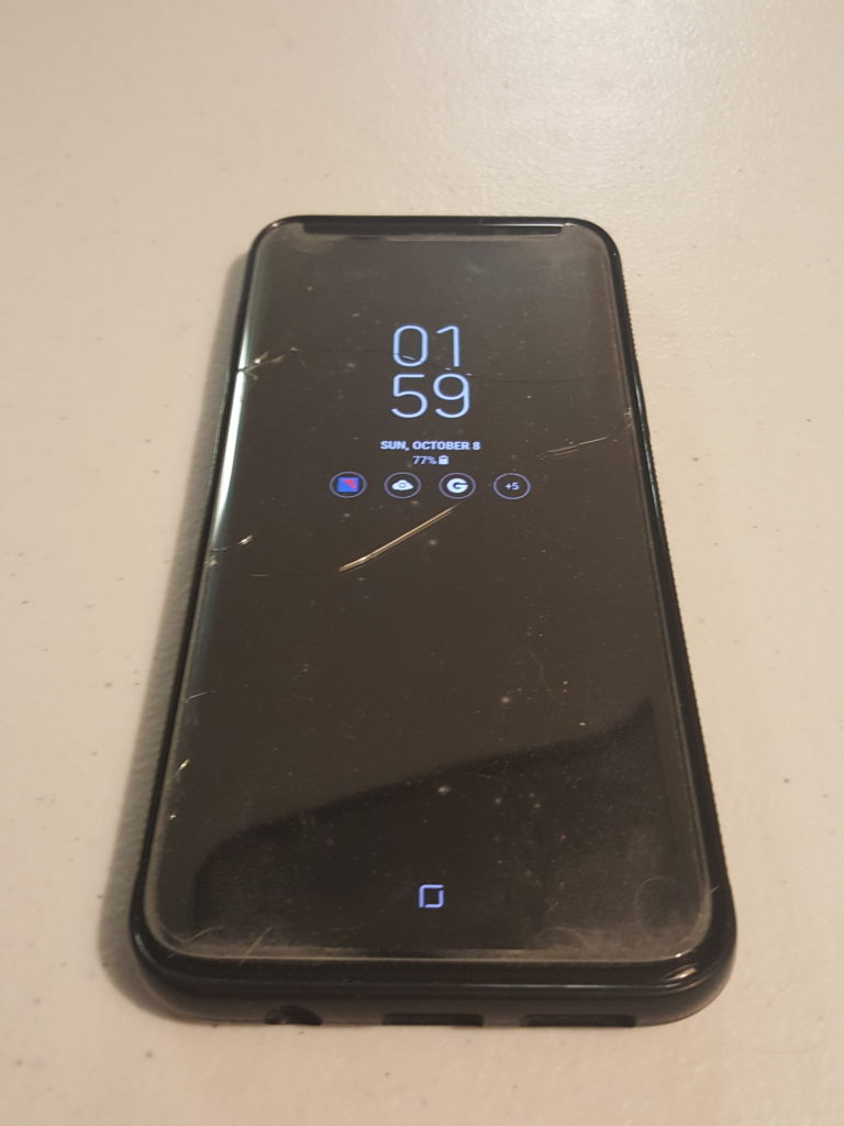 review-on-zagg-glass-screen-protector-galactigeek